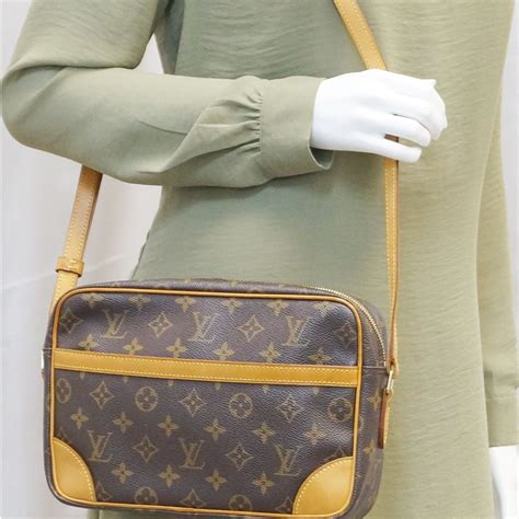 Louis Vuitton trocadero crossbody